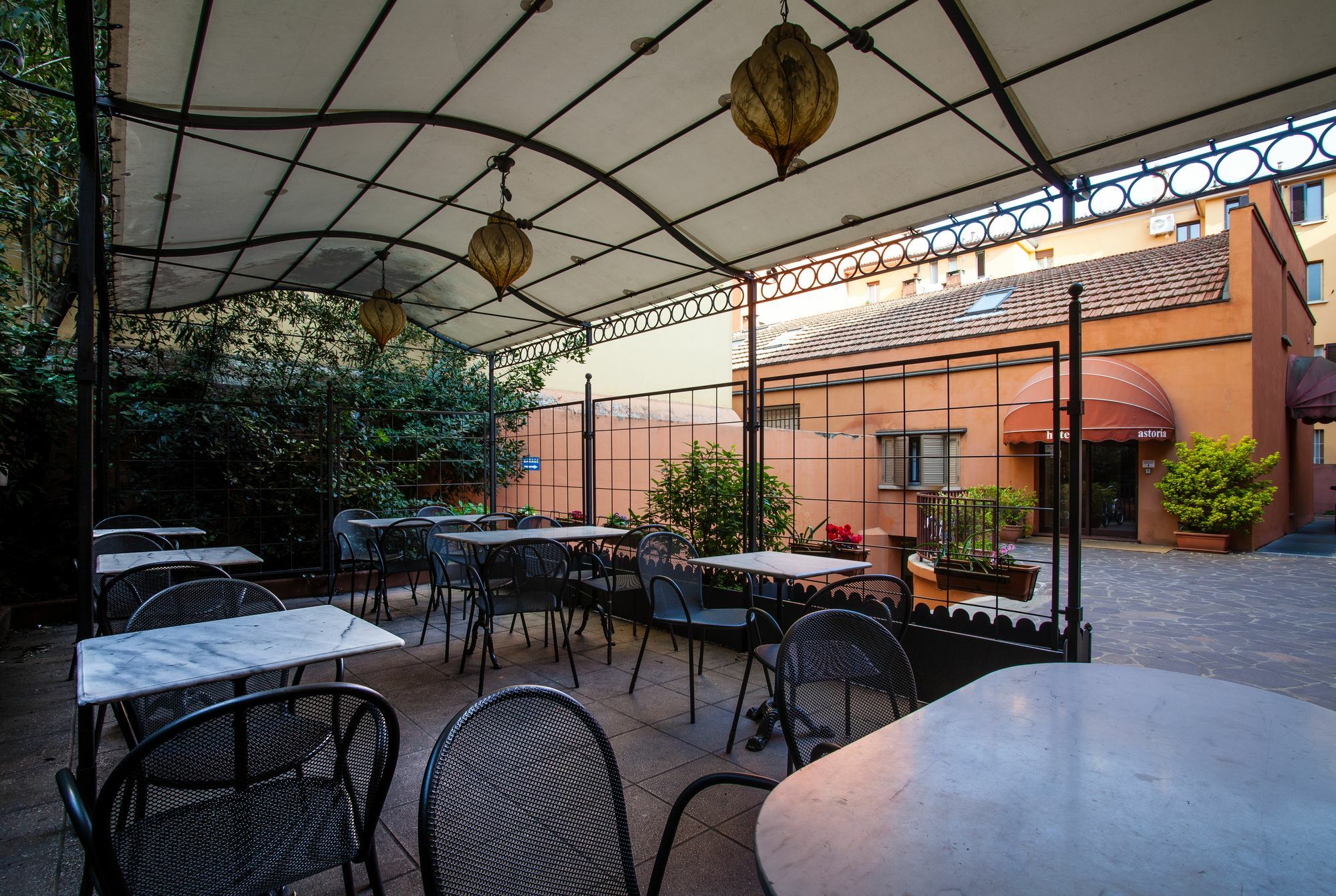 Appartamenti Astoria Bologne Extérieur photo